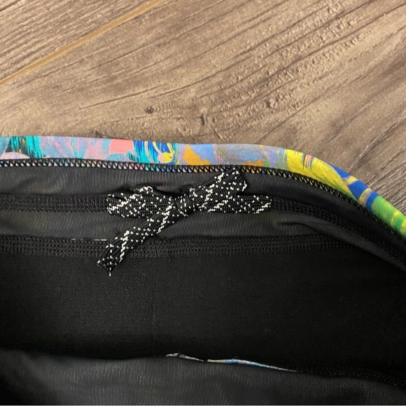 NWT Nike Kick Swim Shorts women’s - Picture 5 of 10